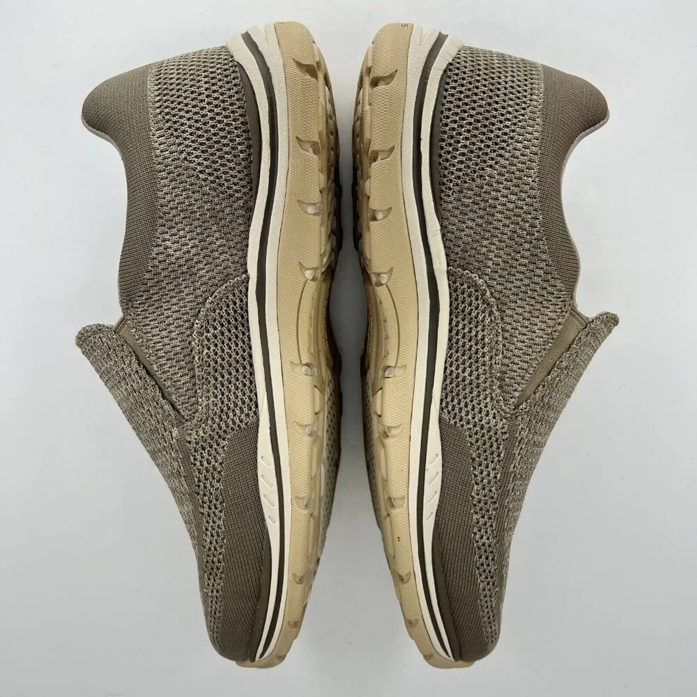 Skechers Mens 65086EWW Taupe Memory Foam Relaxed Fit Size 11.5 Slip-on Sneakers